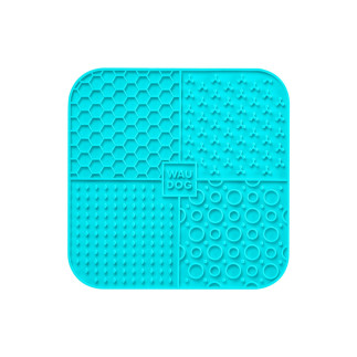 Lick pad square WAUDOG Silicone  blue 19 x 19 x 10 cm. Buy now on Avetta.pl!